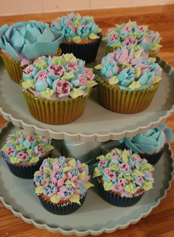 Custom floral cupcakes